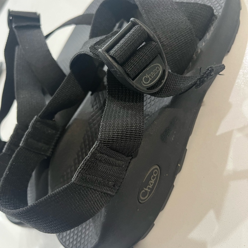 Chacos Worn Once! M9 (Medium Width) - image 3